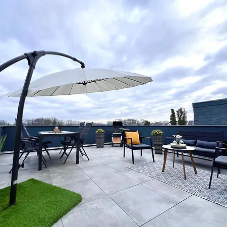 Grosse Wellness + Sauna + Netflix Lejlighed *